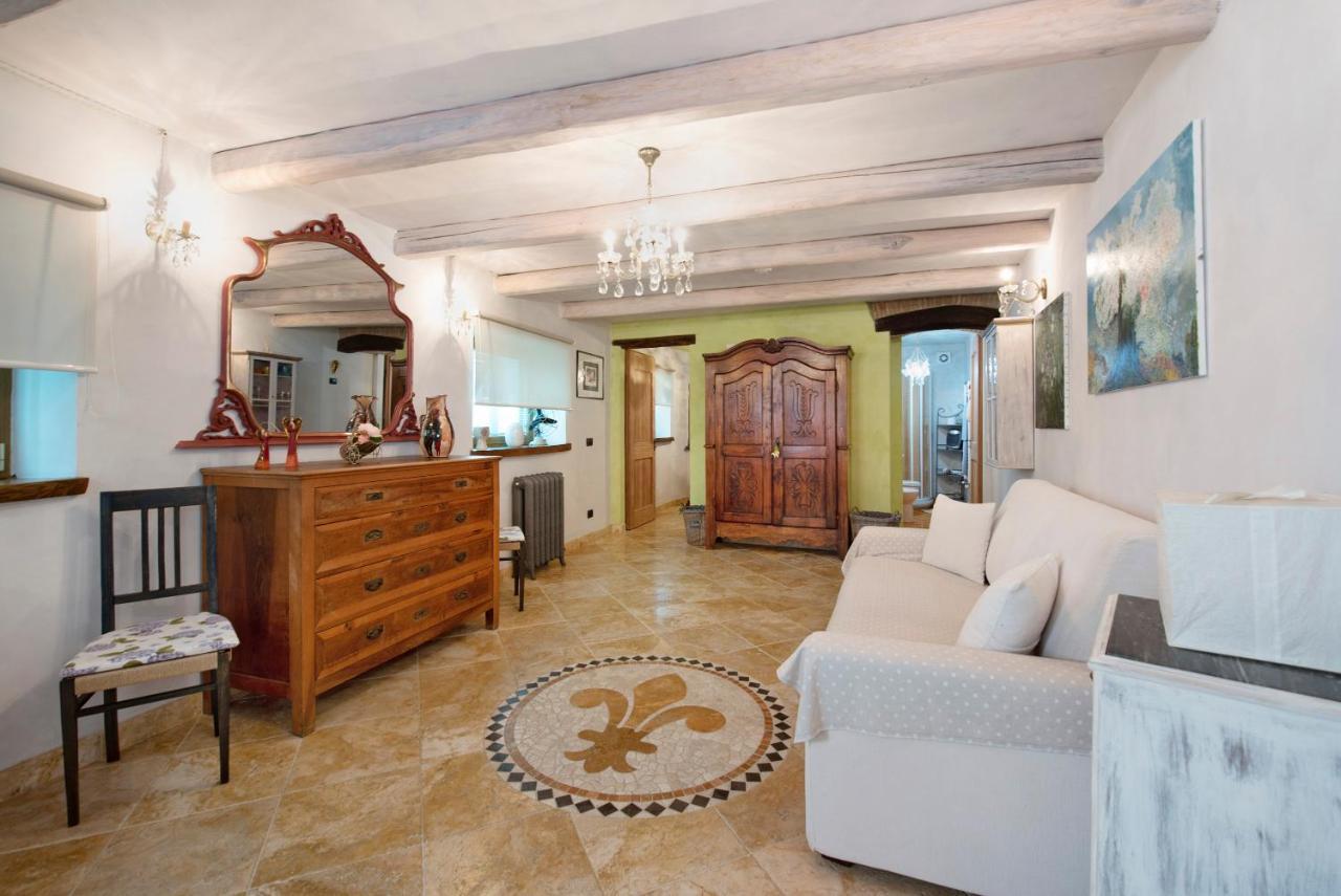 Casa Gocce Di Cristallo วาราซเซ ภายนอก รูปภาพ