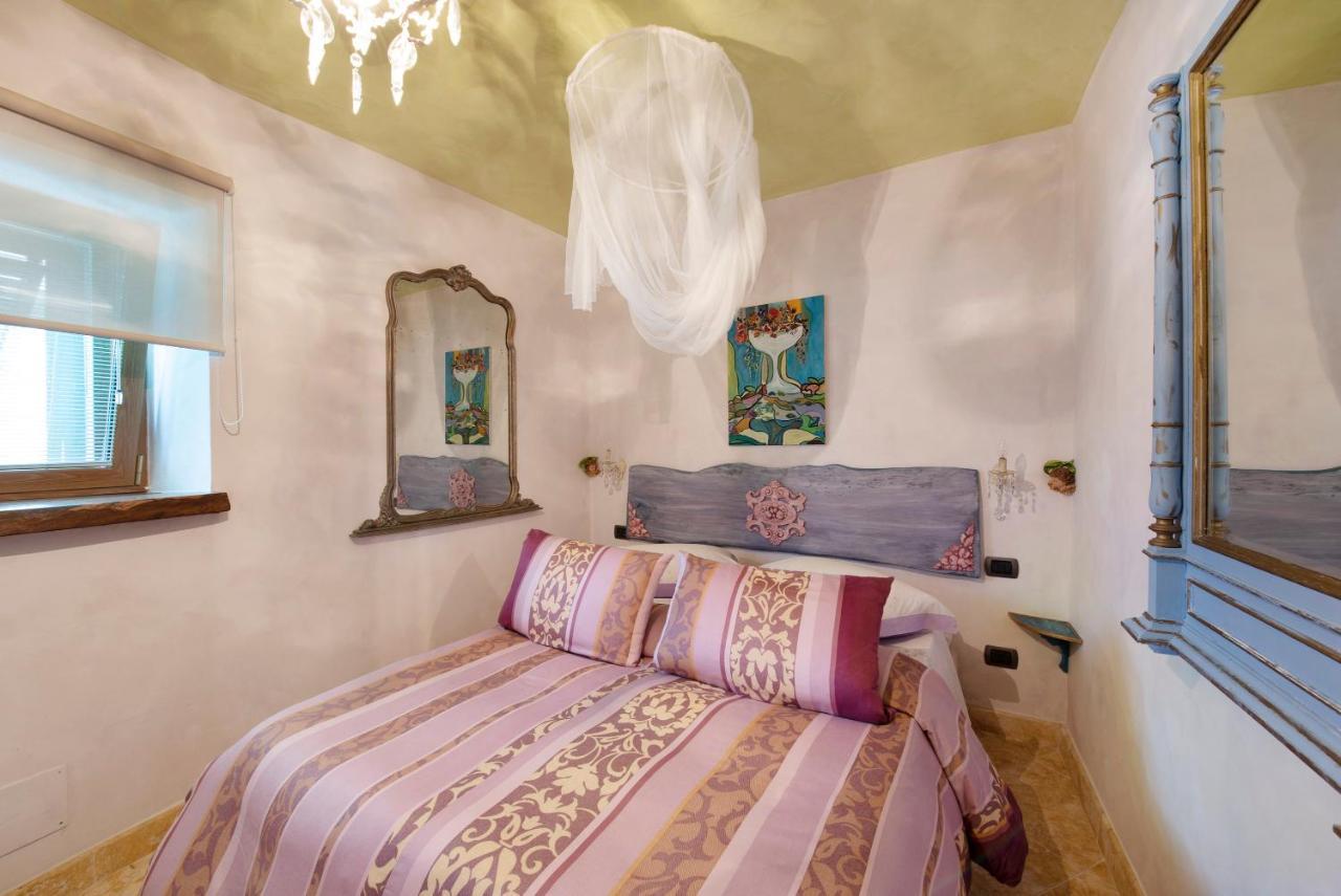 Casa Gocce Di Cristallo วาราซเซ ภายนอก รูปภาพ